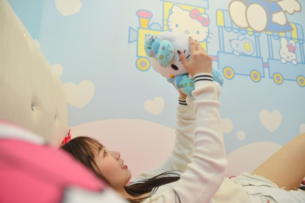 Play At Hello Kitty Kawaii Fun House Apartment Kuala Lumpur